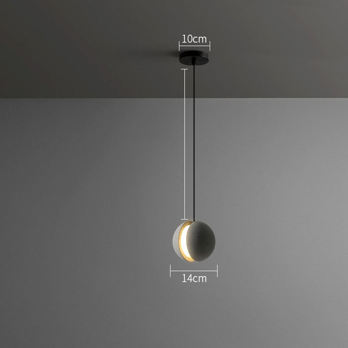 Modern pendellampa i månform