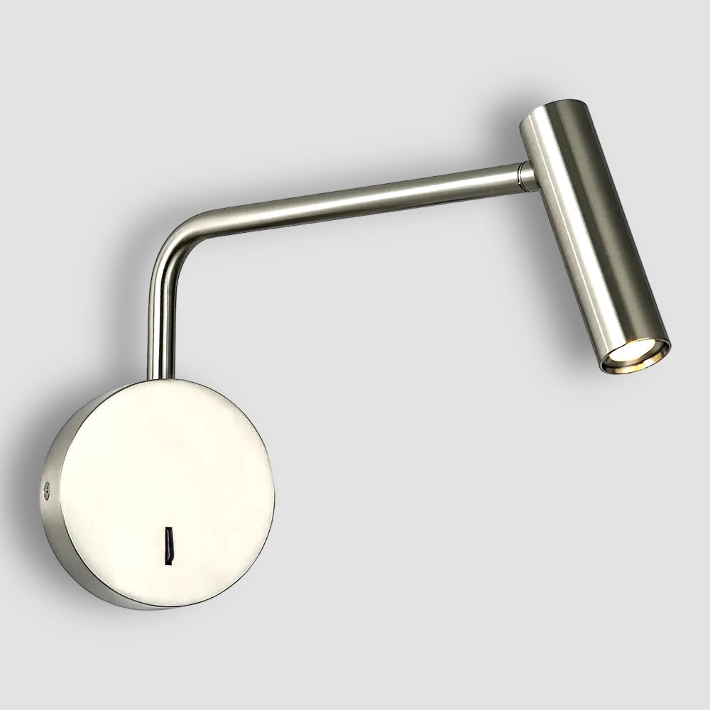 Vägglampa med stickpropp