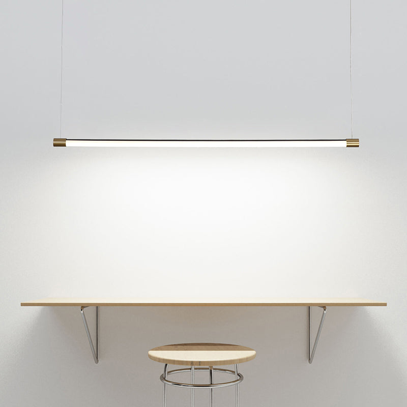 Minimalistisk barformad taklampa med guldfinish