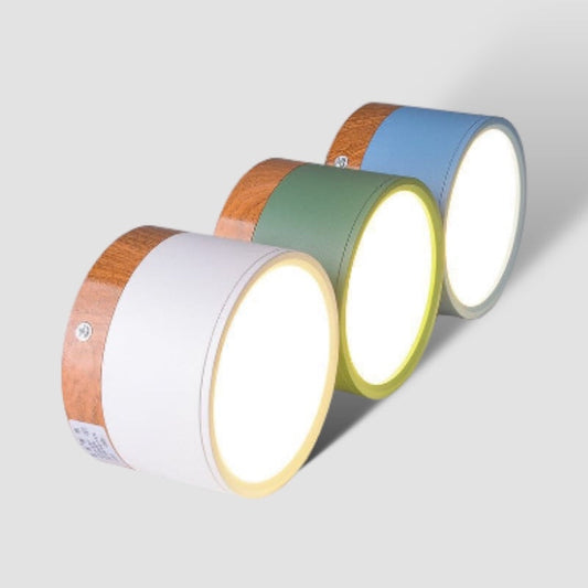 Led-taklampa i nordiskt trä Spotlight