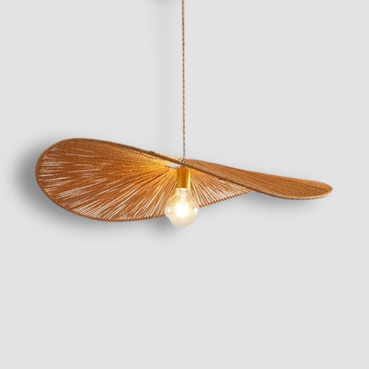 Taklampa i asiatisk rotting