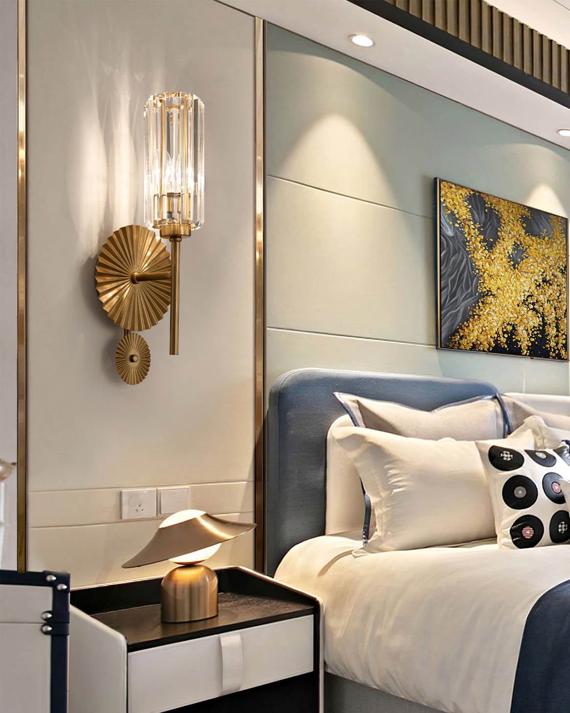 Royal Cylinder Sconce