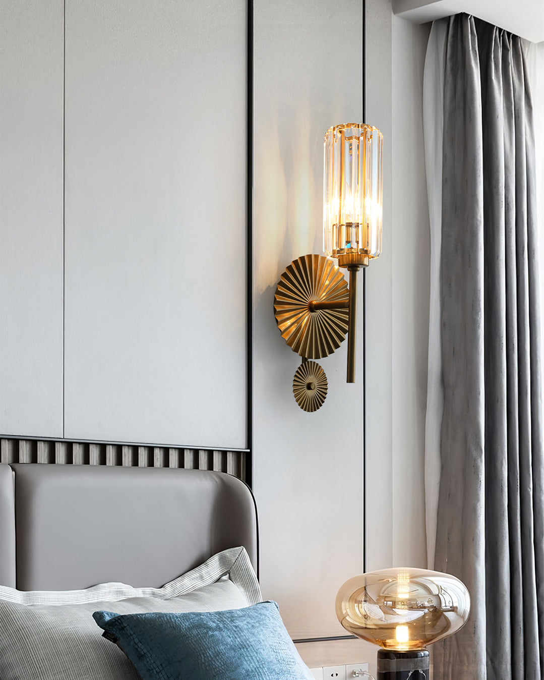 Royal Cylinder Sconce