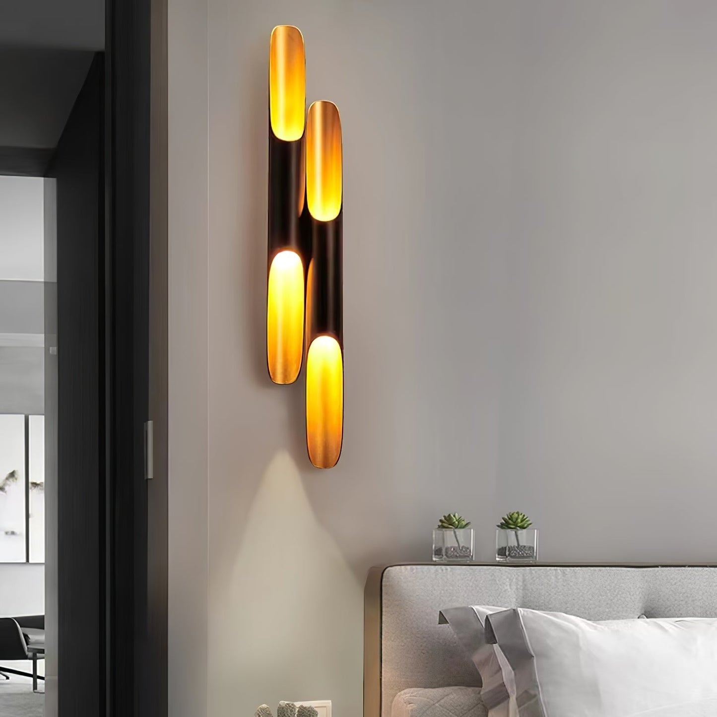 Postmodern vägglampa
