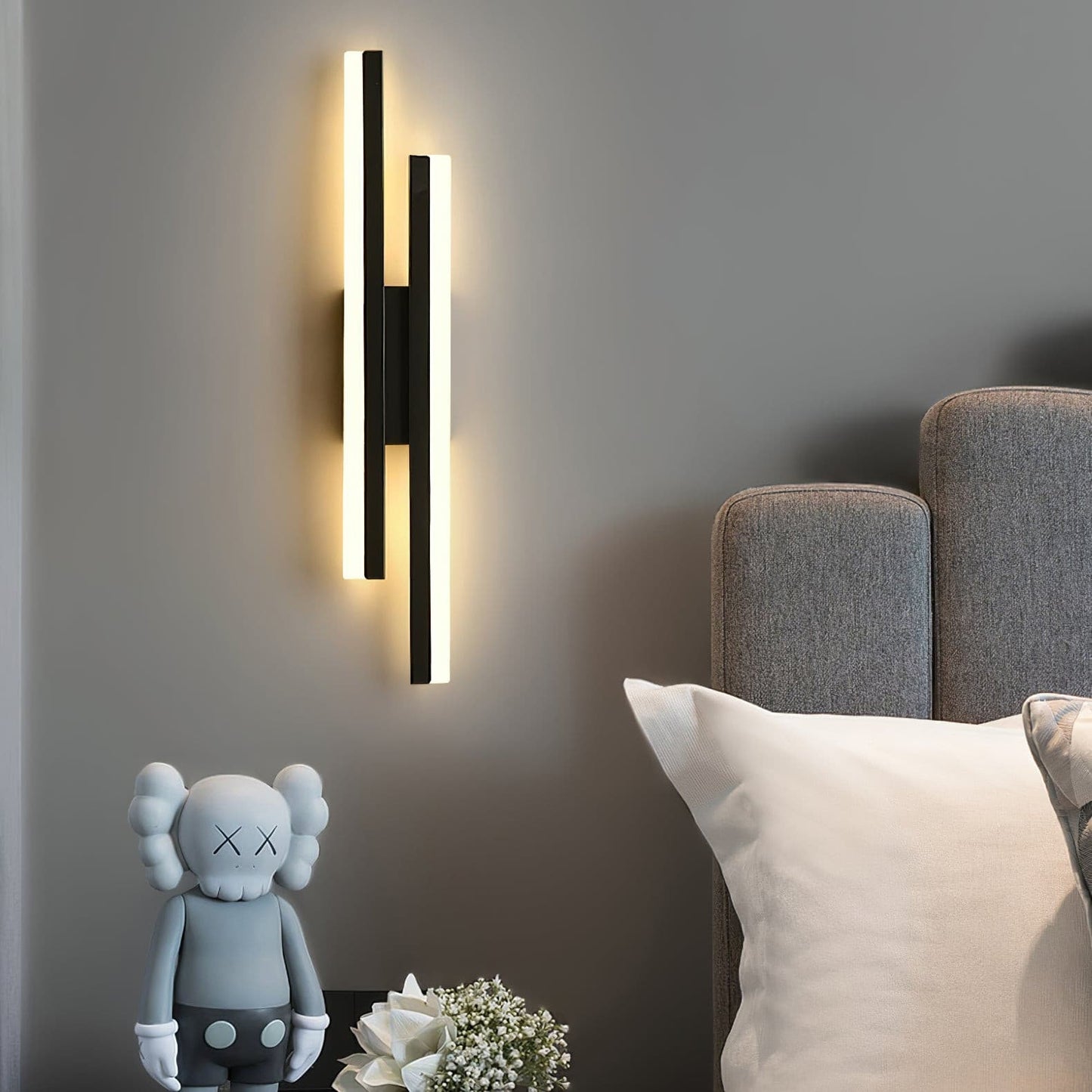Simetric Vägglampa