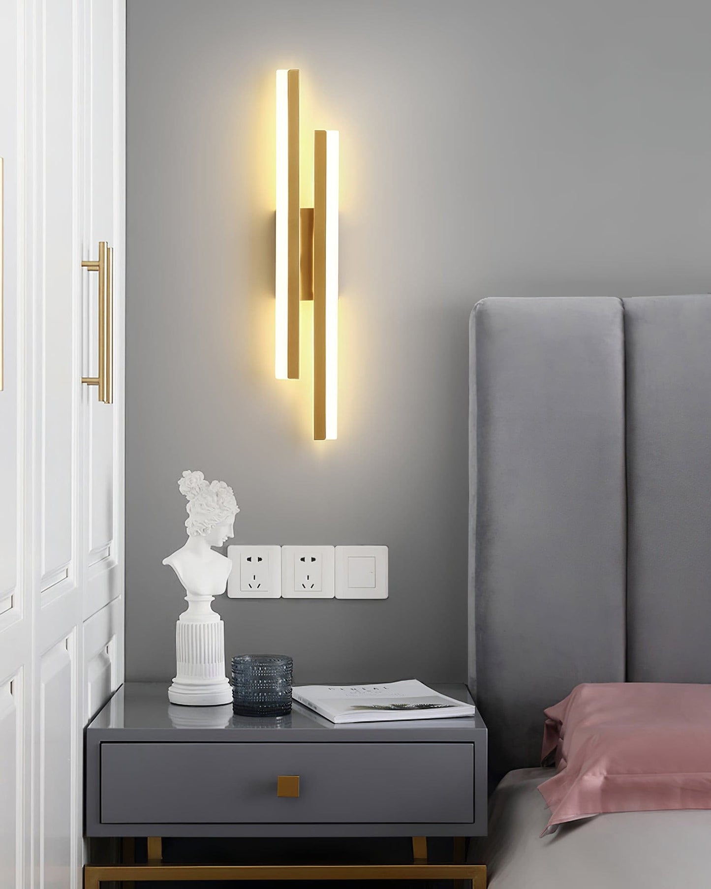 Simetric Vägglampa
