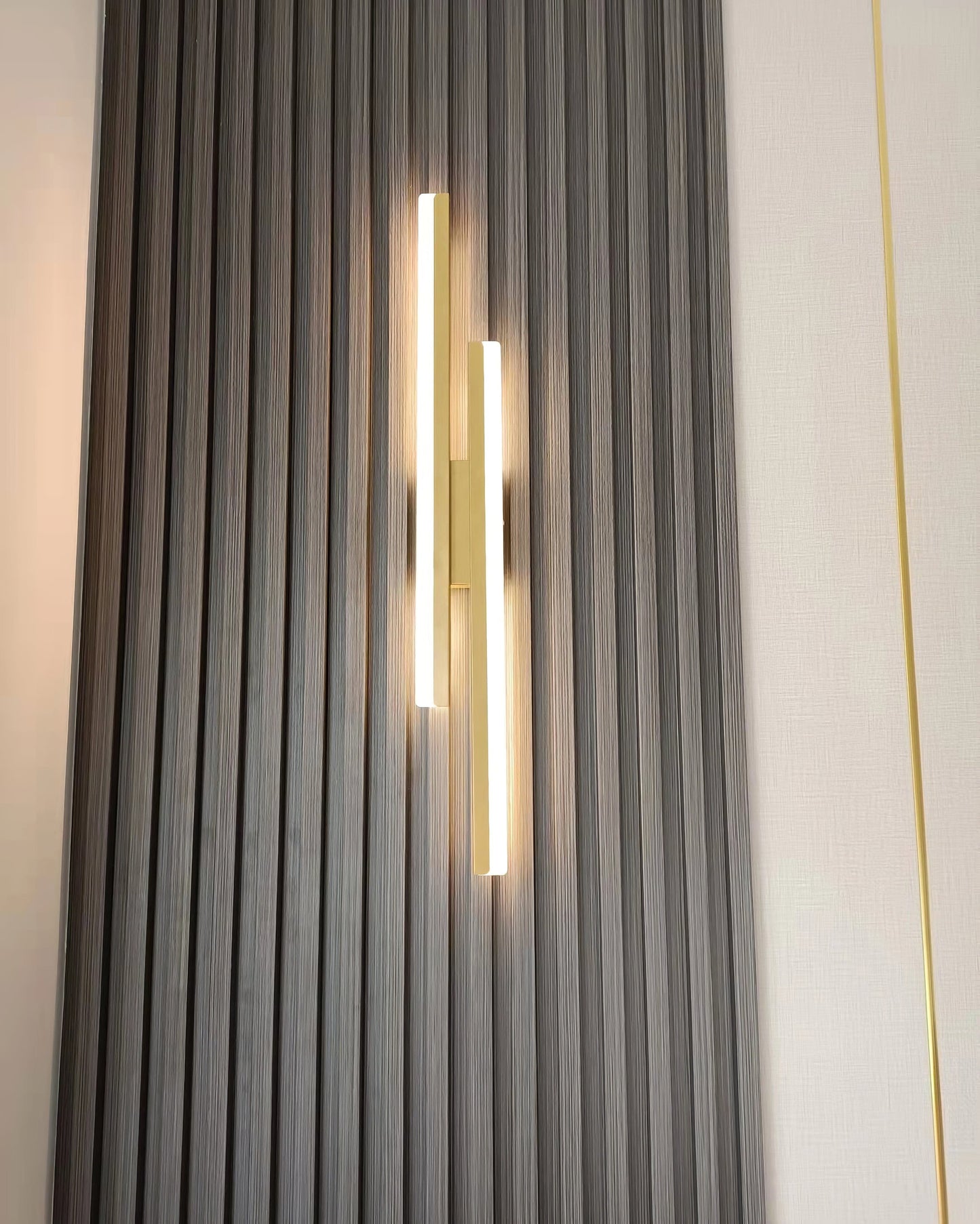 Simetric Vägglampa