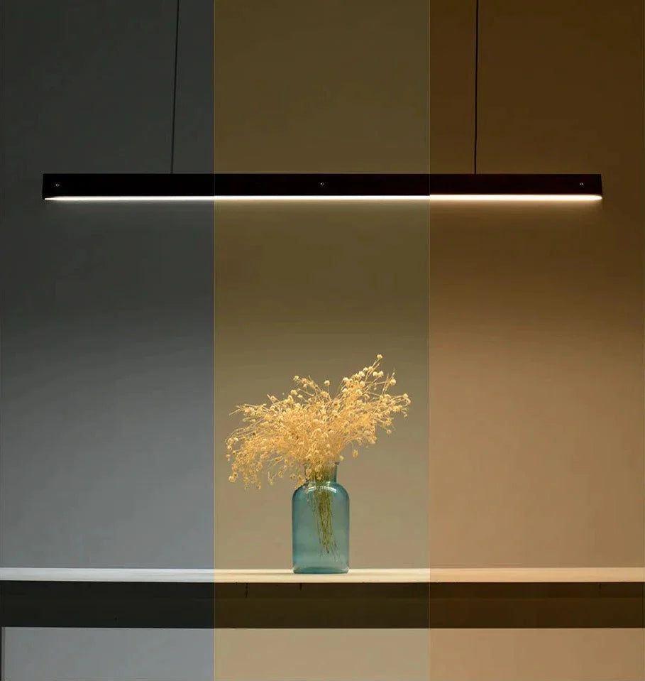 Lång pendellampa i trä