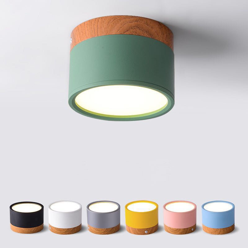Led-taklampa i nordiskt trä Spotlight
