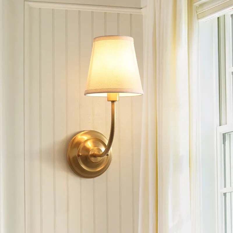 Vägglampa i koppar