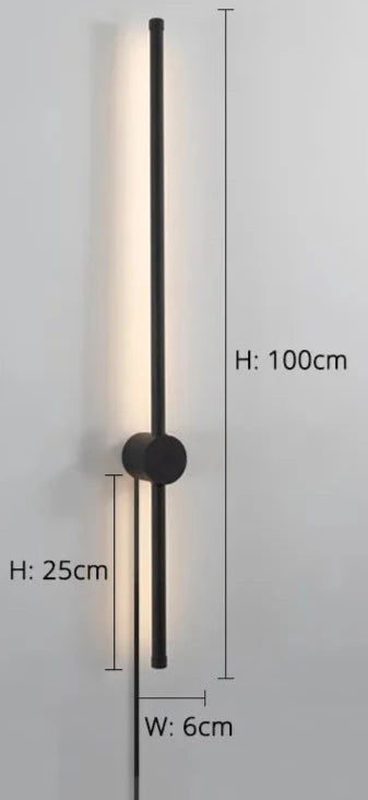 Nordisk vägglampa med stickpropp