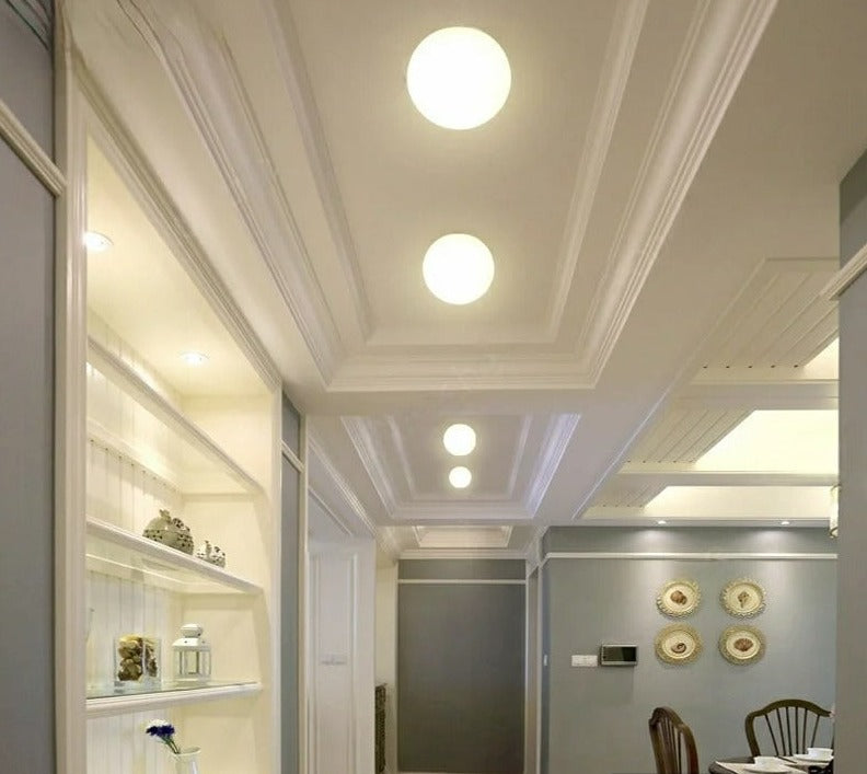 MODERNE vägglampa i frostat glas