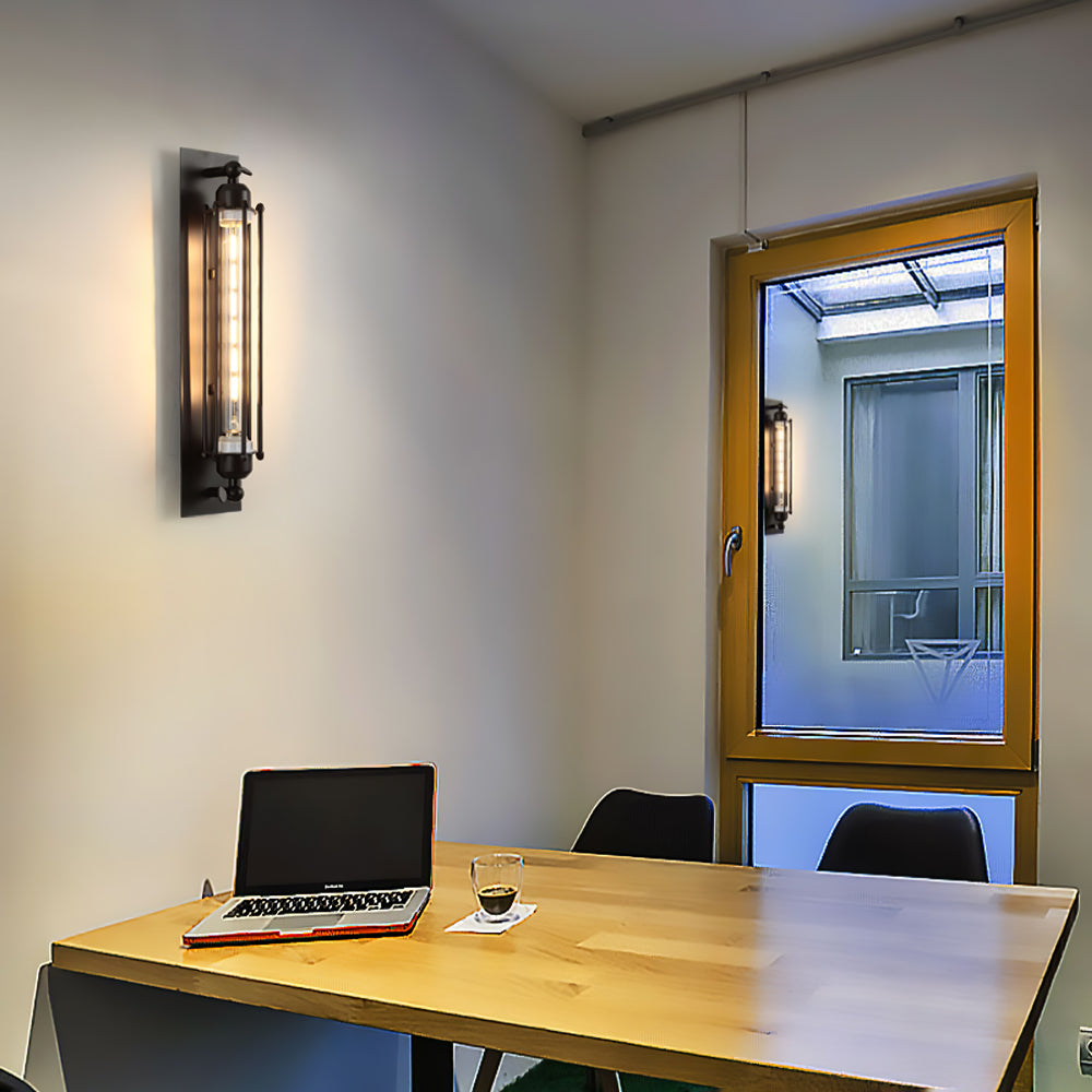 Industriell vägglampa