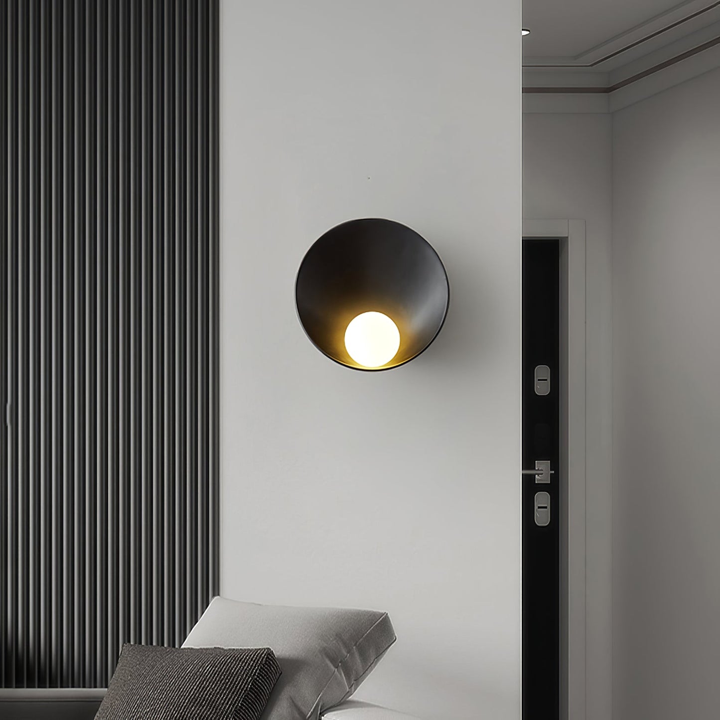 Rund nordisk vägglampa