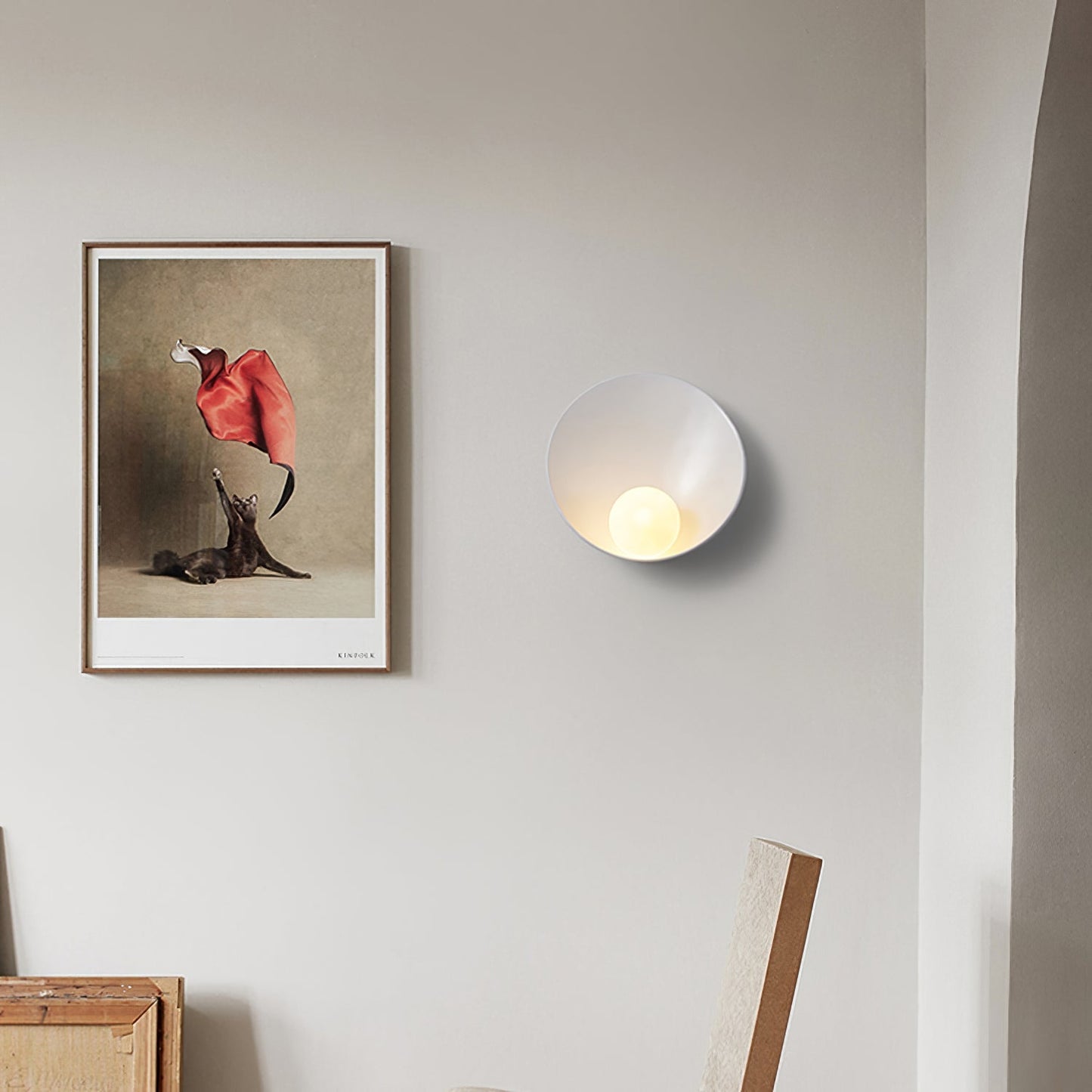 Rund nordisk vägglampa