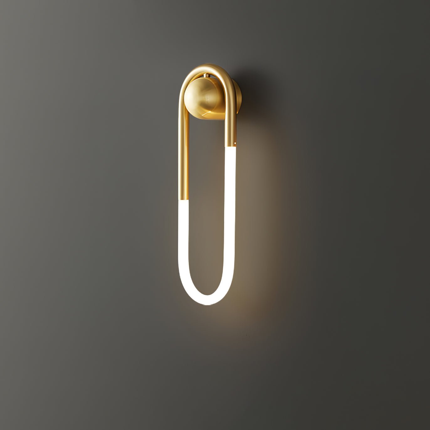 Nordisk oval vägglampa