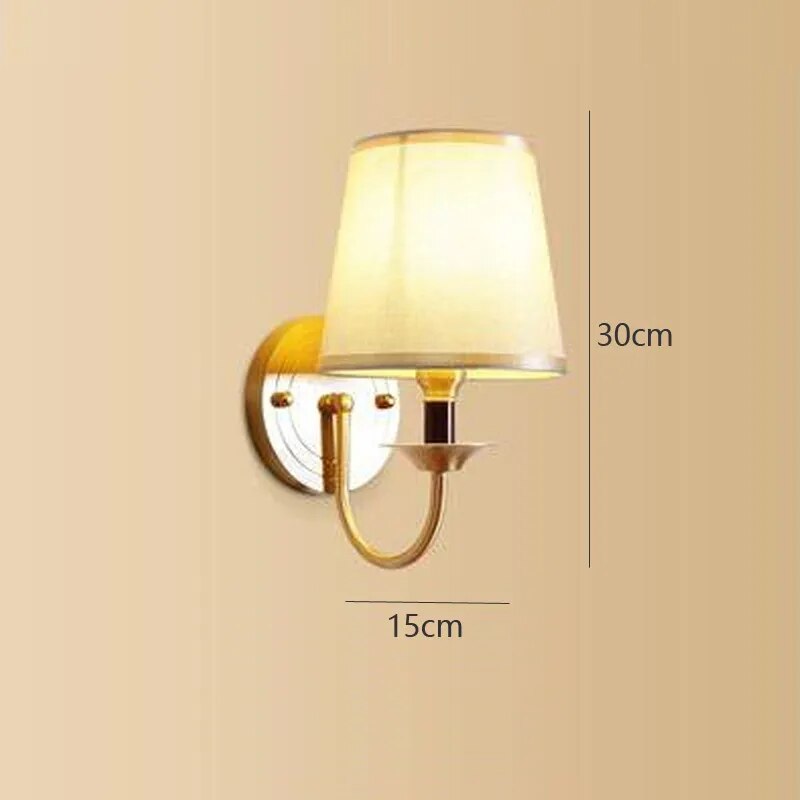 Vintage vägglampa i guld