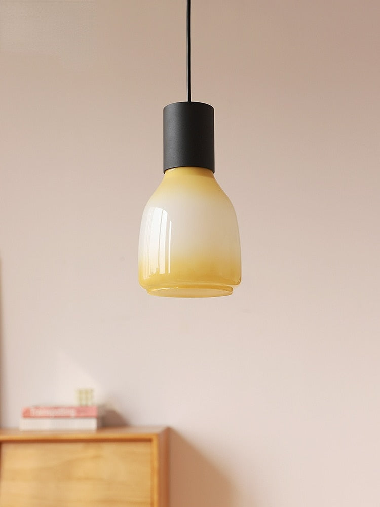 Gradient-pendellampa med blomma