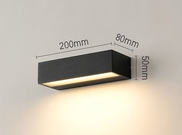 Vägglampa Luxely Gardens