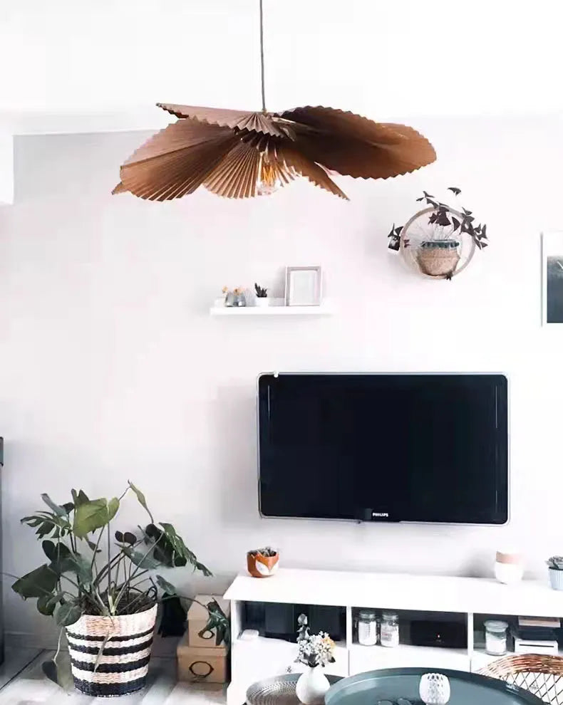 Ljuskrona med blomma i art deco