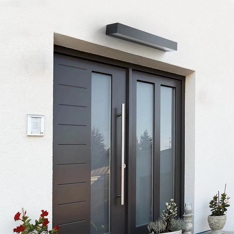 Vägglampa Luxely Gardens