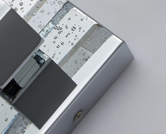 Lyxig vägglampa med kristallbubbla