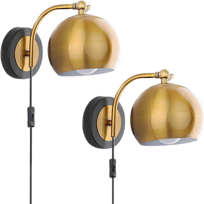 Vintage vägglampa med stickpropp