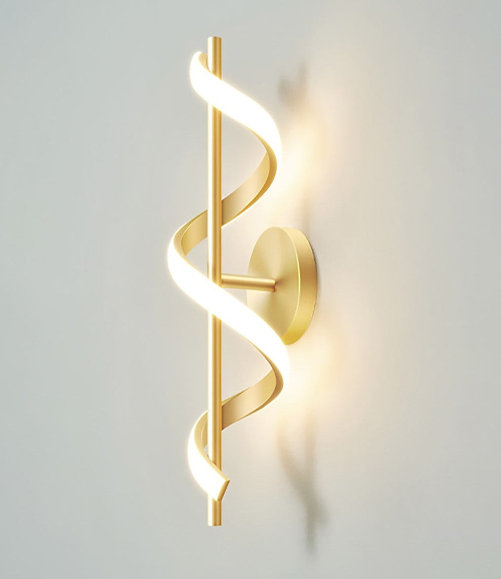 Modern spiralformad led-vägglampa
