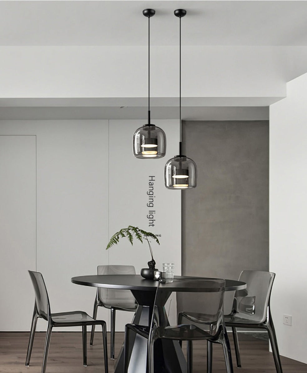 Nordisk LED-hänglampa i glas med justerbar kabel