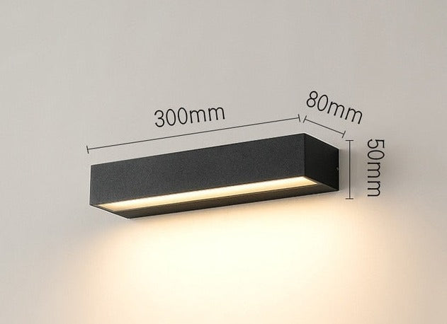 Vägglampa Luxely Gardens