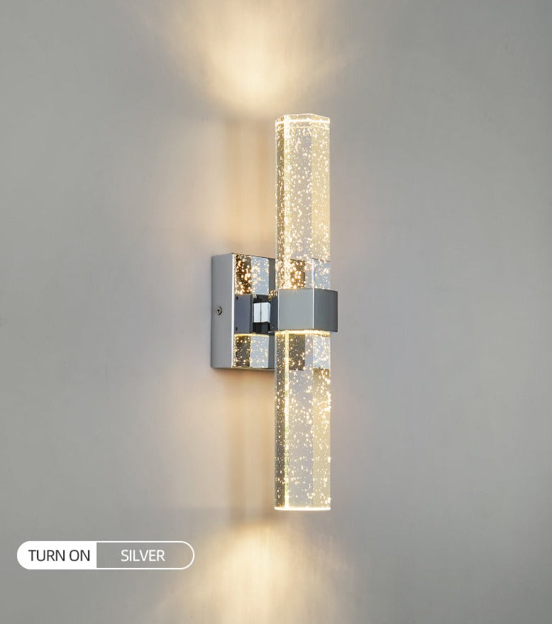 Lyxig vägglampa med kristallbubbla