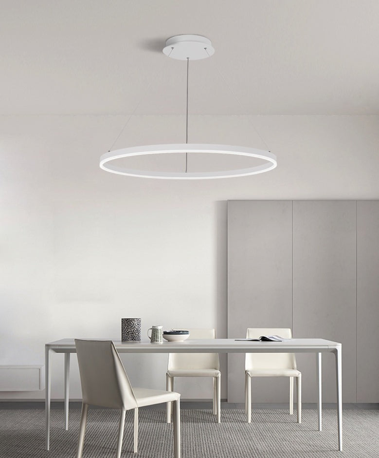 Minimalistisk ring taklampa