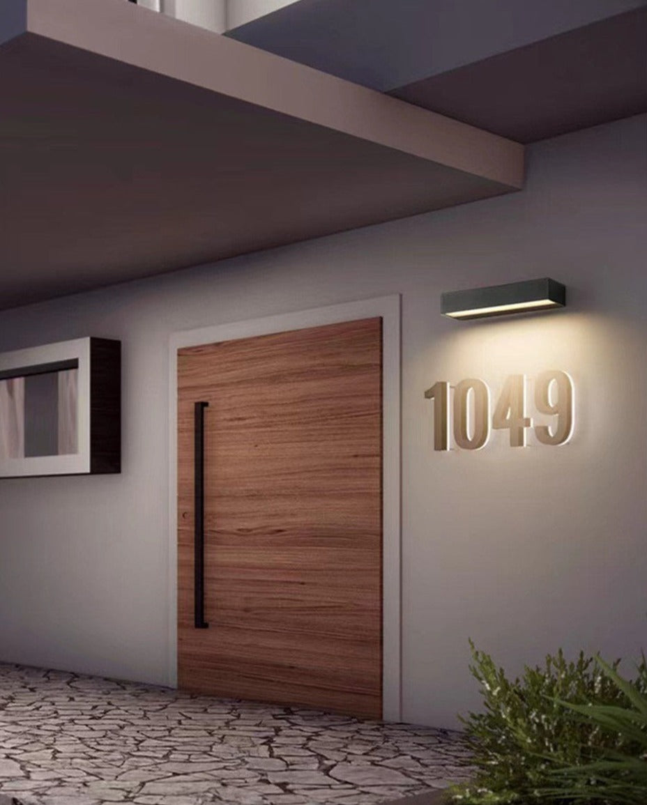 Vägglampa Luxely Gardens