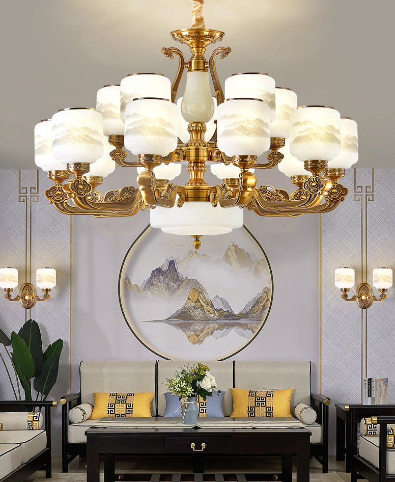 Ljuskrona i naturlig jade