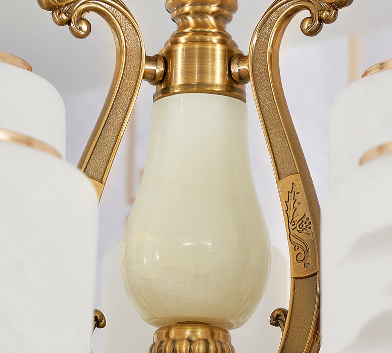 Ljuskrona i naturlig jade