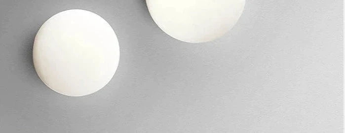 MODERNE vägglampa i frostat glas