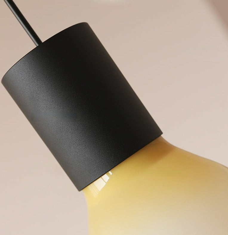 Gradient-pendellampa med blomma