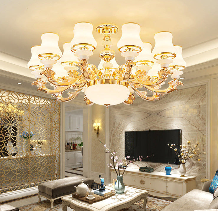 Europeisk kunglig ljuskrona