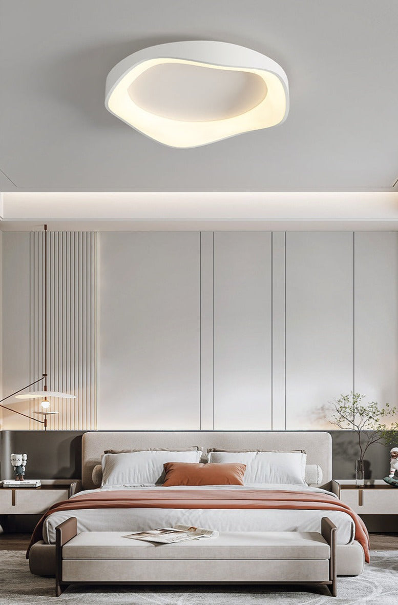 Lyxig ljuskrona med kreativ konst