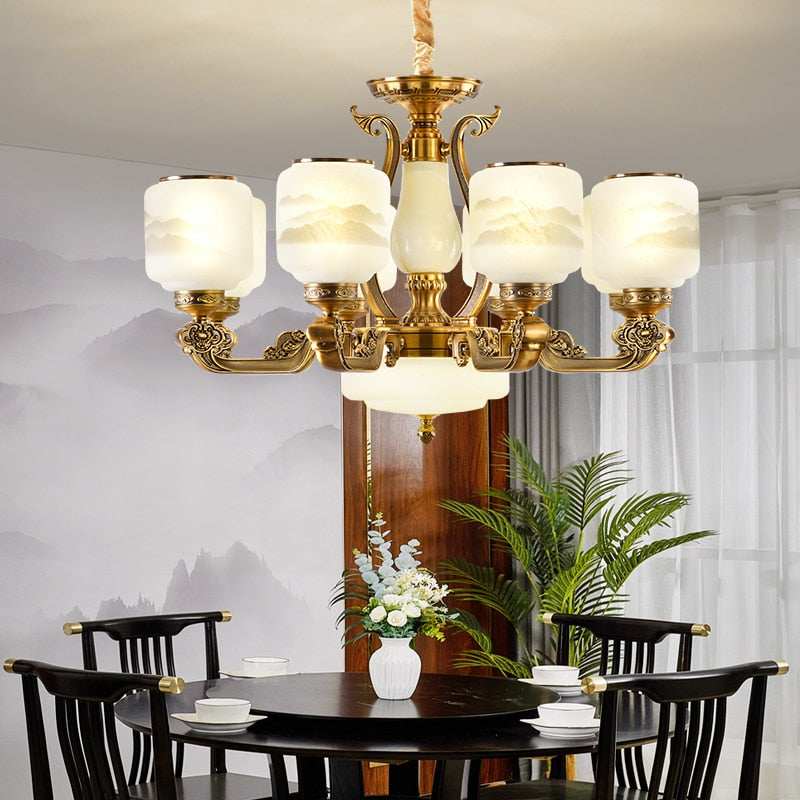 Ljuskrona i naturlig jade