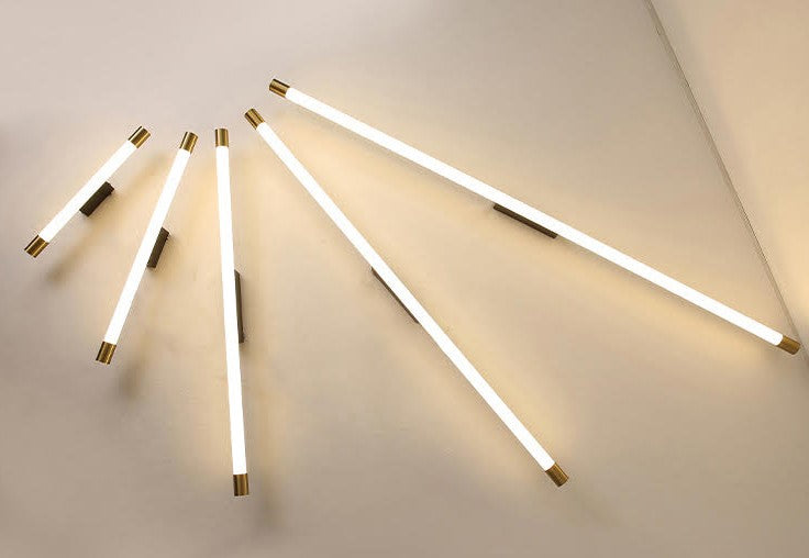 Vägglampa för badrumsspegel