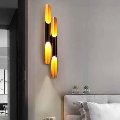 Postmodern vägglampa