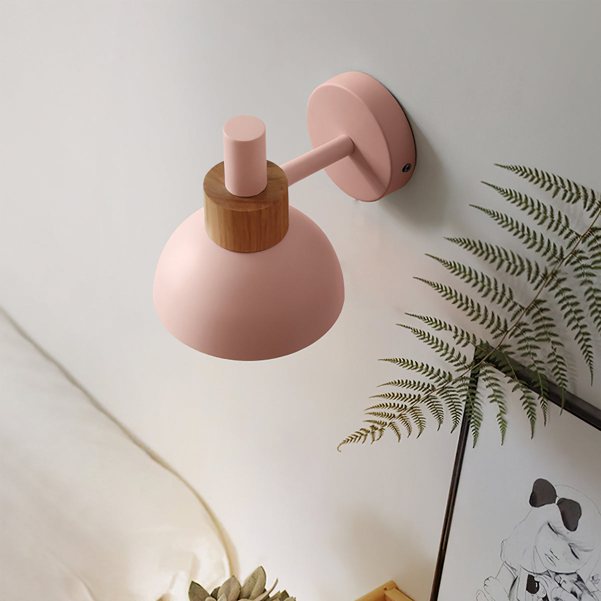 Minimalistisk vägglampa i trä