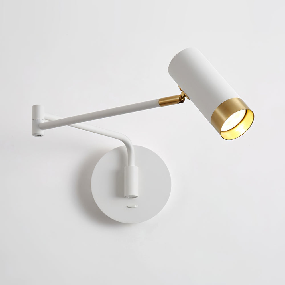 Vägglampa med justerbar arm