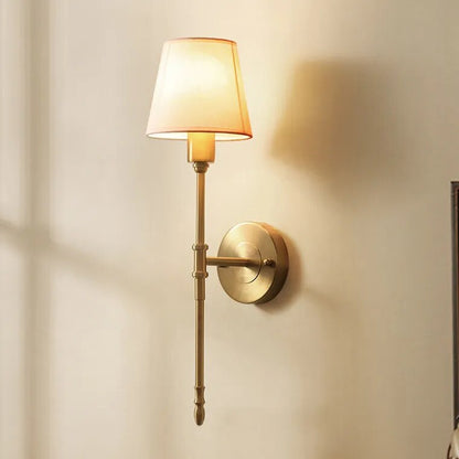 Vägglampa i koppar
