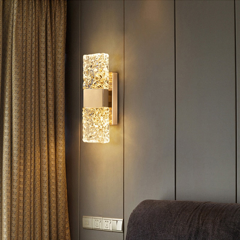 Nordisk kristallvägglampa