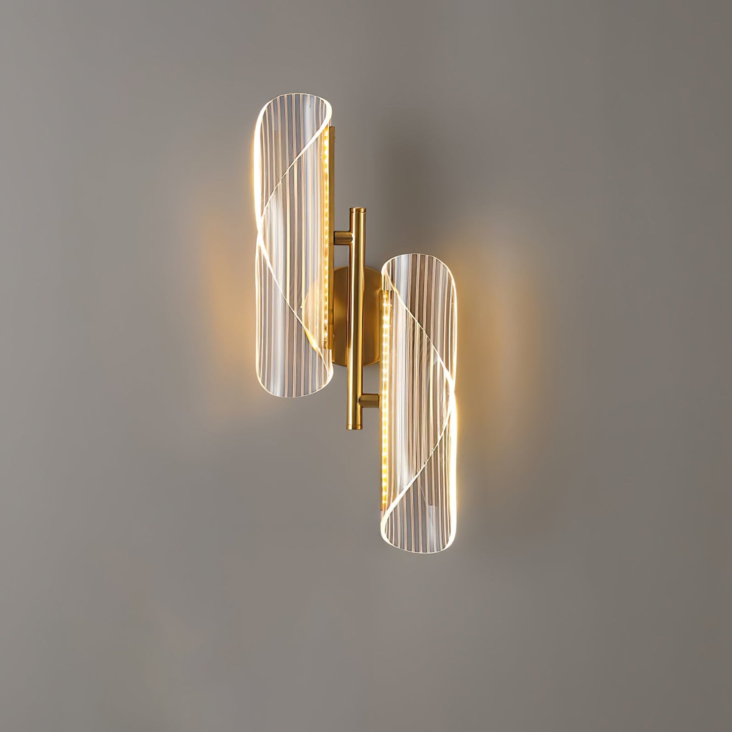 Vägglampa i kristallglas
