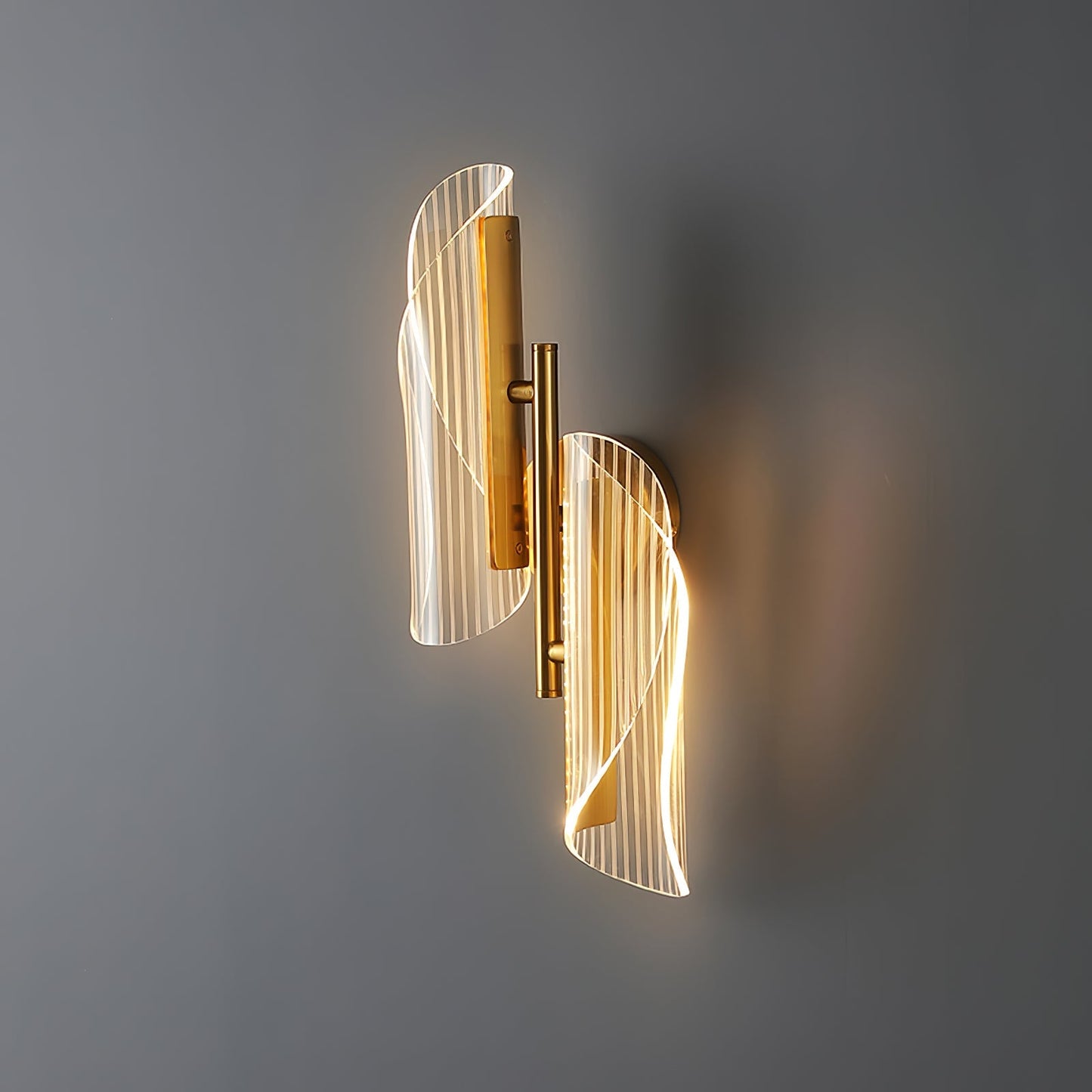 Vägglampa i kristallglas