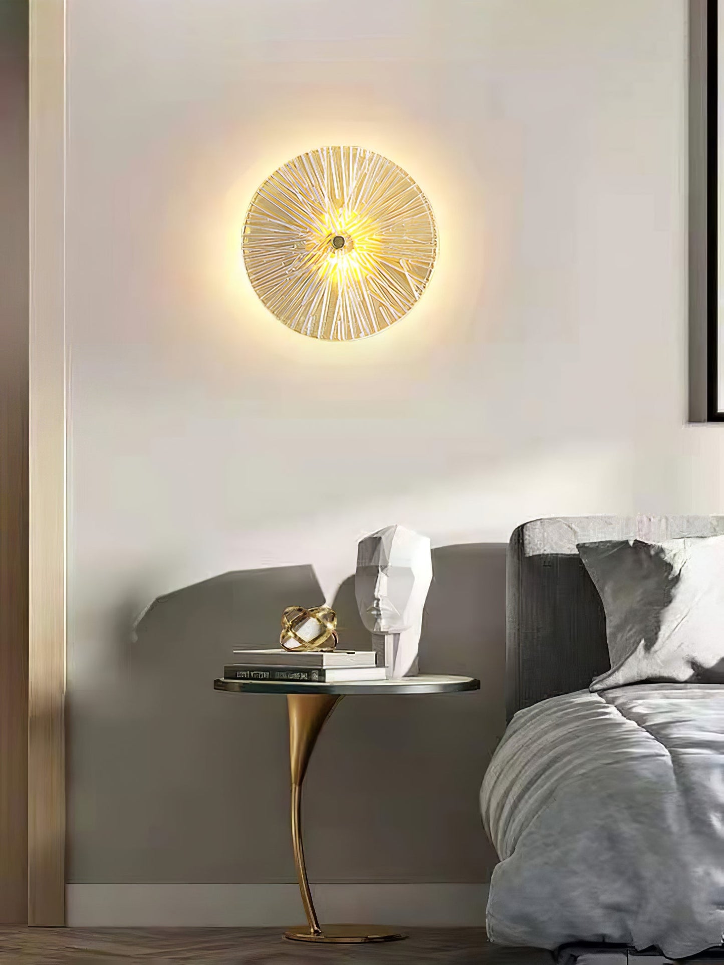 Lotusformad vägglampa