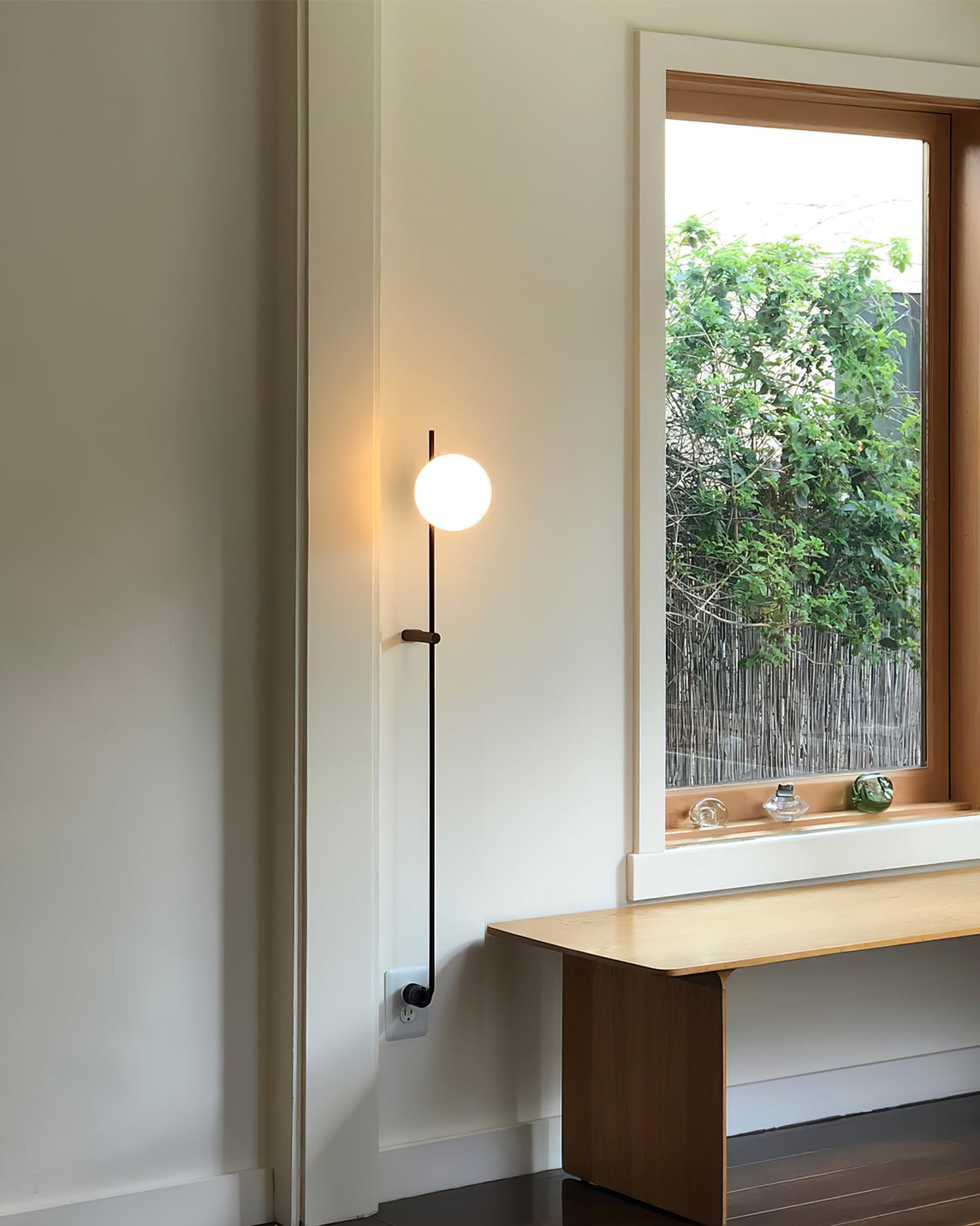 Lynea Design Vägglampa